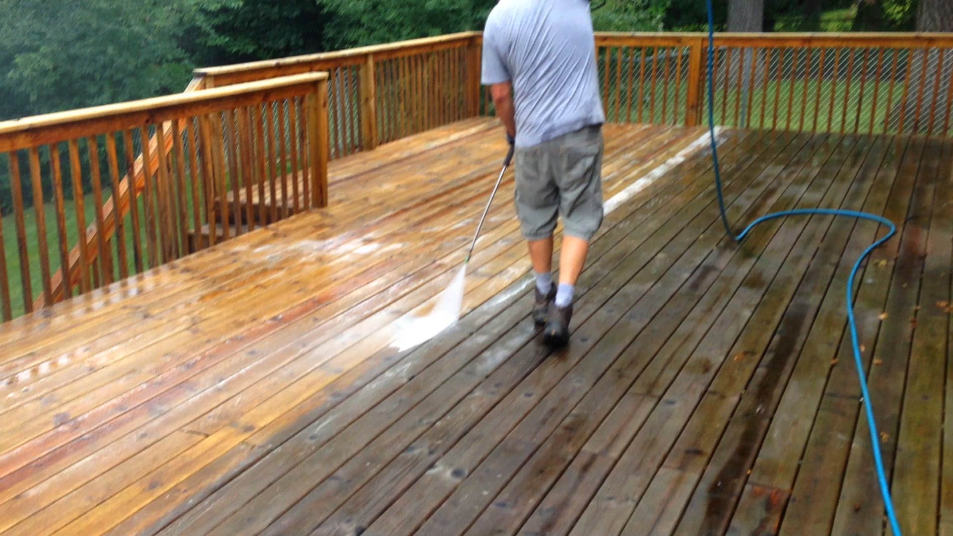 Deck Cleaning Company Chicago